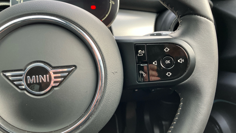 MINI Hatchback 1.5 Cooper Exclusive Premium Plus 5dr Auto Petrol Hatchback